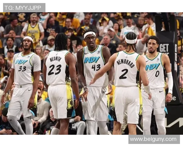 印第安纳步行者与孟菲斯灰熊的激烈对决展现篮球魅力与团队精神